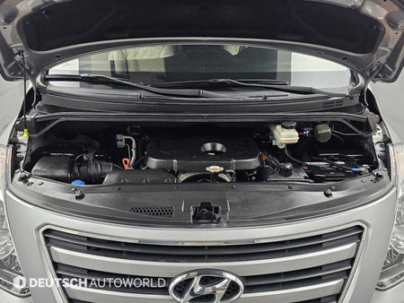 Hyundai Starex — photo 06