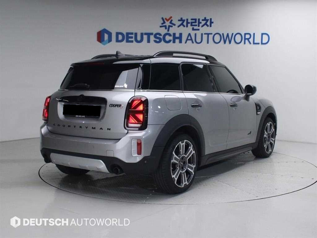 Mini Countryman — photo 02