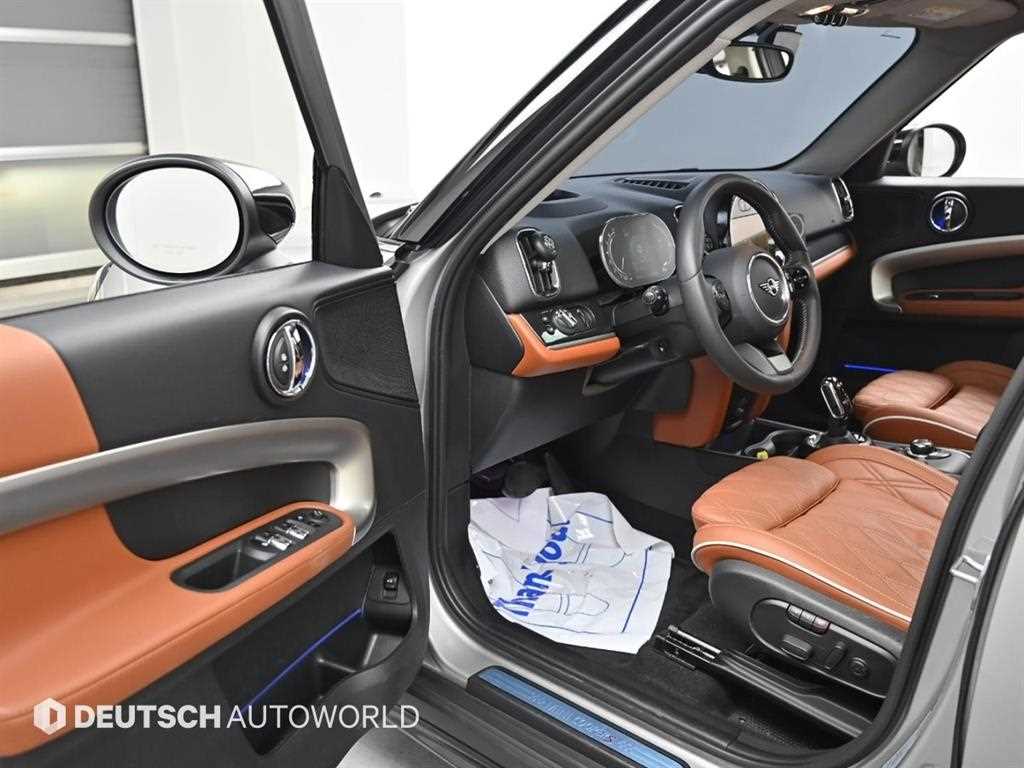 Mini Countryman — photo 11