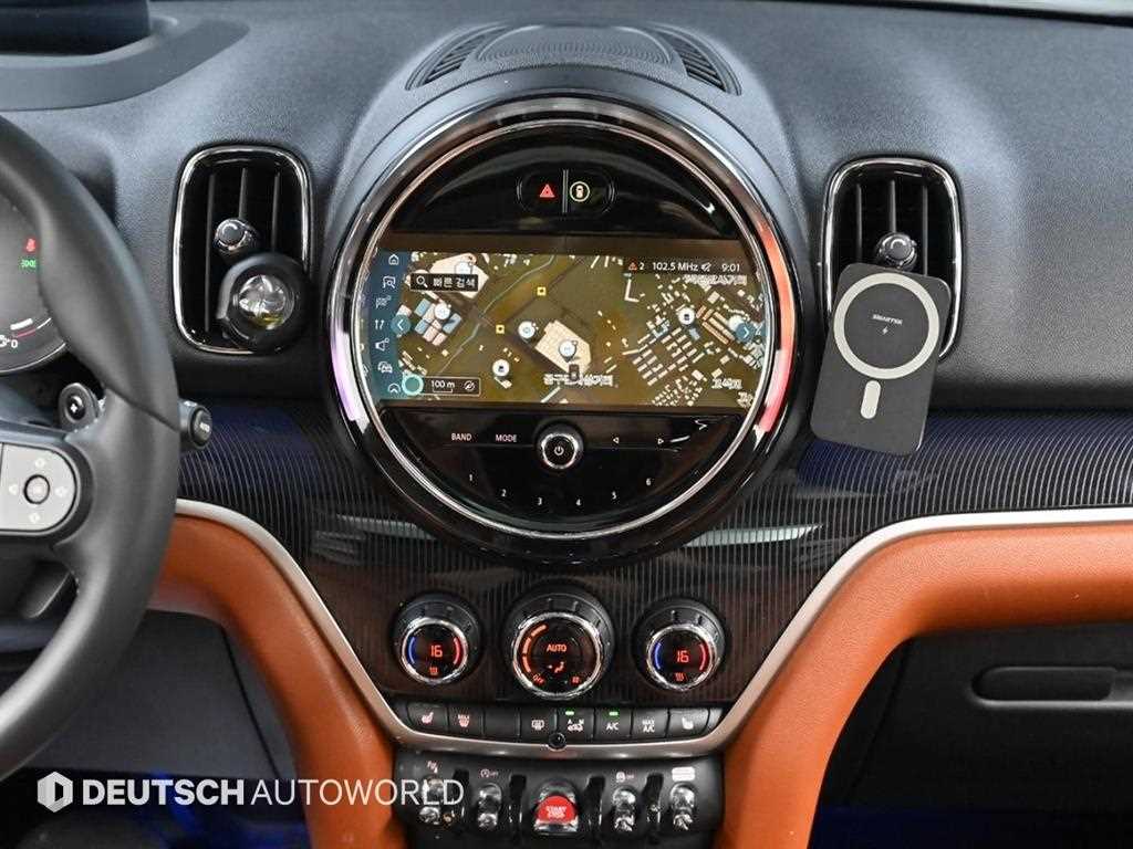 Mini Countryman — photo 14