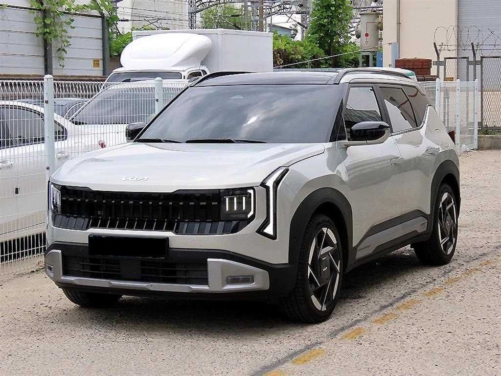 Kia Seltos — photo 02