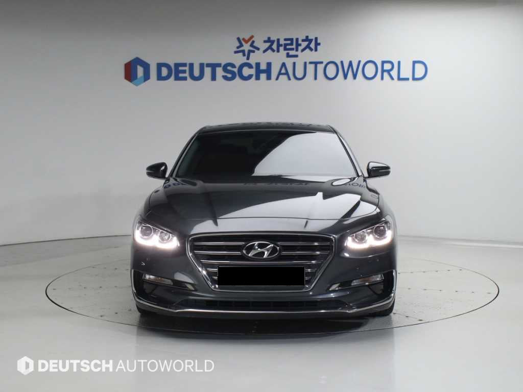 Hyundai Grandeur — photo 03