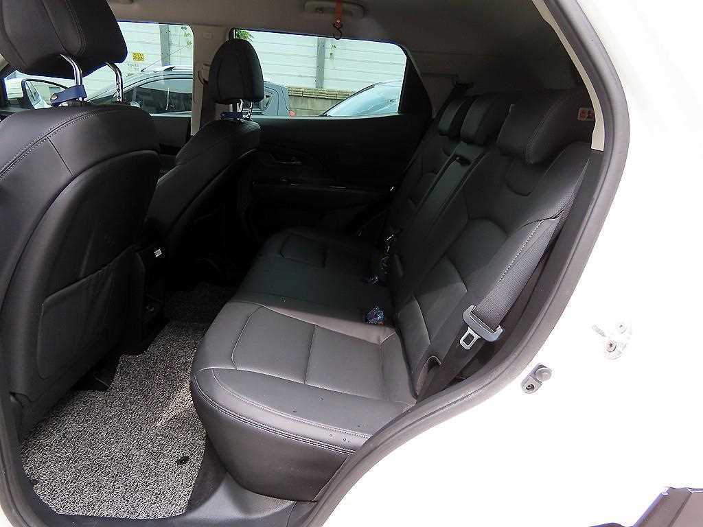 KGM KORANDO — photo 06