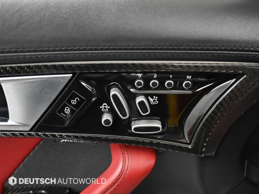 Jaguar F-TYPE — photo 16