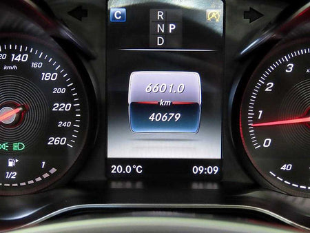 Mercedes-Benz C-Class — photo 12