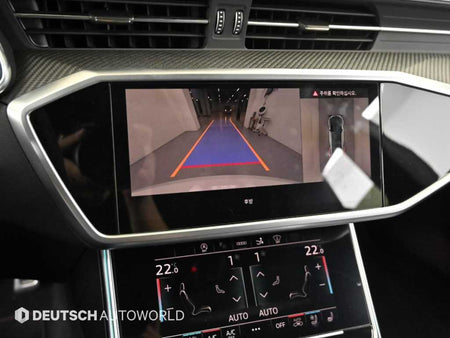 Audi RS7 — photo 15