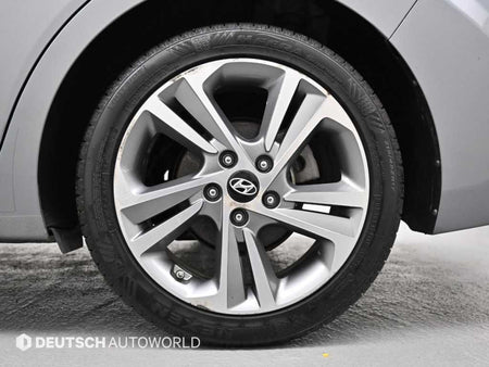 Hyundai Avante — photo 05