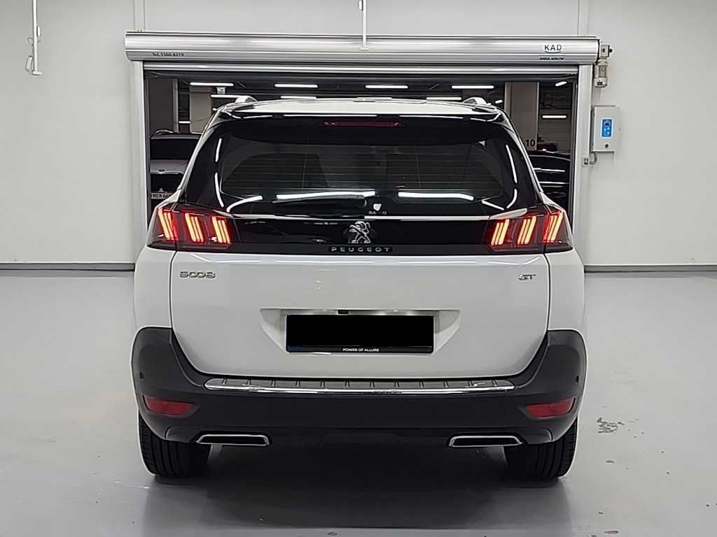 Peugeot 5008 — photo 03