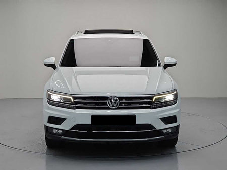 Volkswagen Tiguan — photo 02