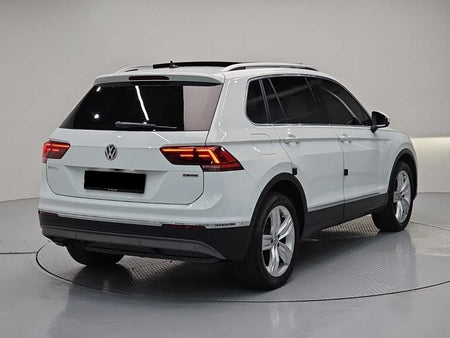 Volkswagen Tiguan — photo 04