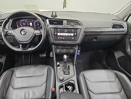 Volkswagen Tiguan — photo 07
