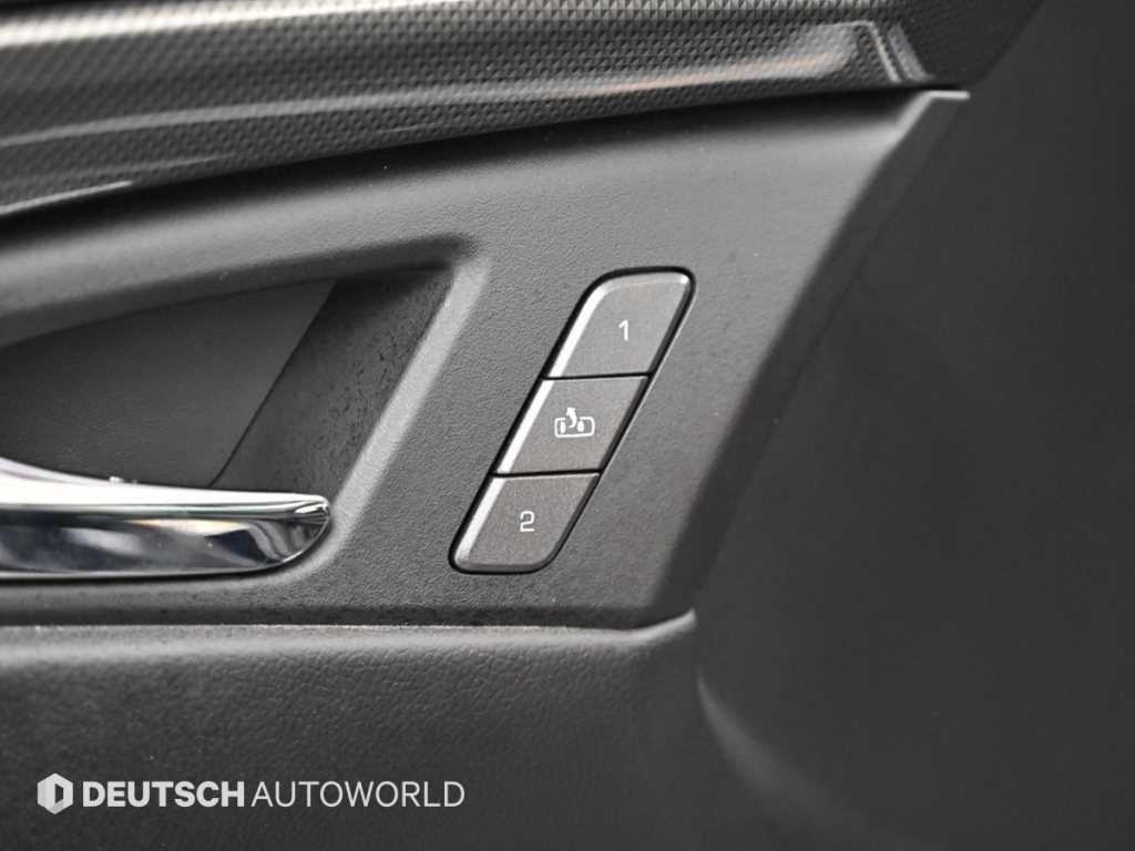Cadillac CTS — photo 17