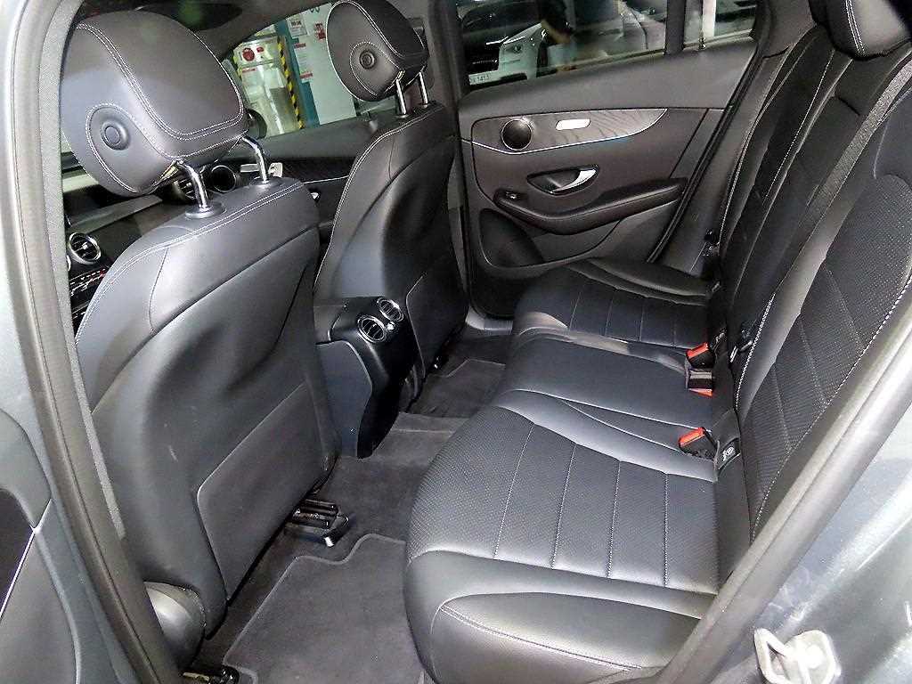 Mercedes-Benz GLC-Class — photo 07