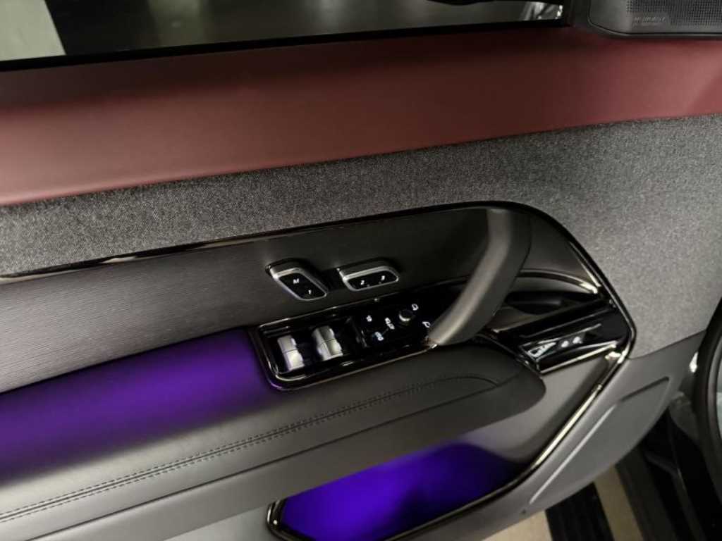 Land Rover Range Rover Sport — photo 20