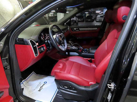 Porsche Cayenne — photo 06