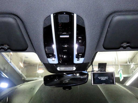 Porsche Cayenne — photo 14
