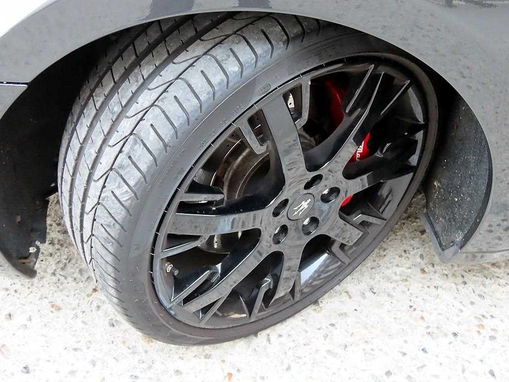 Maserati GranTurismo — photo 18