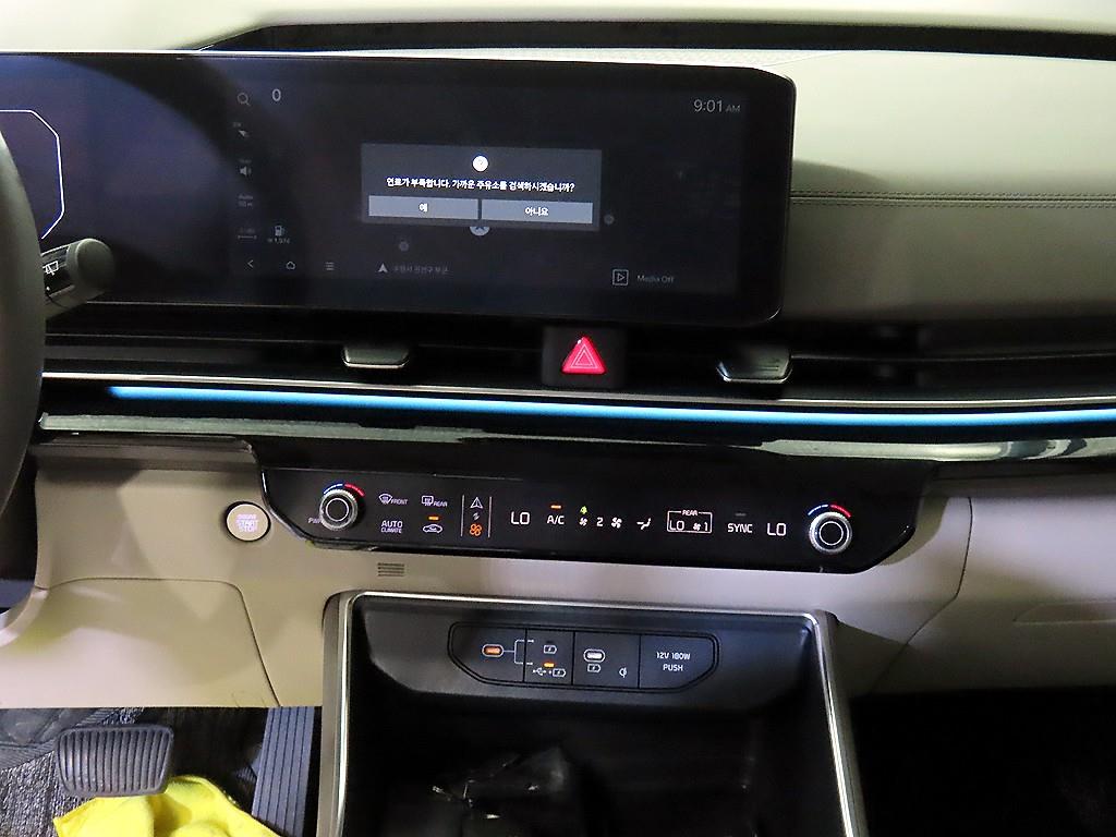 Kia Carnival — photo 11