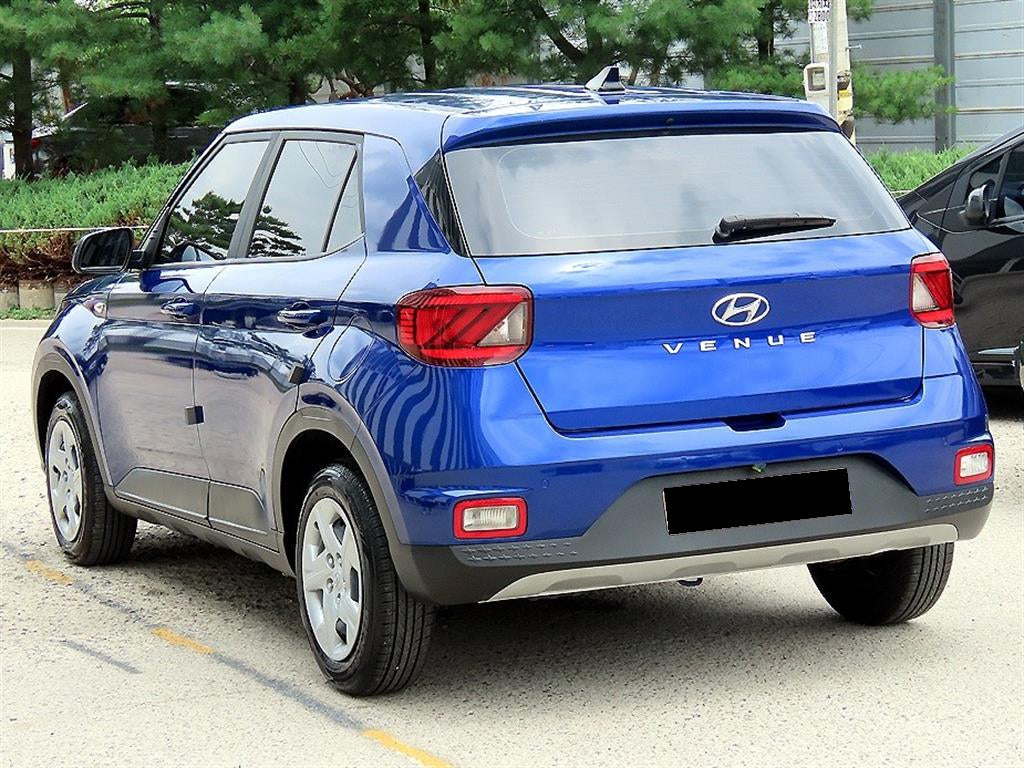 Hyundai Venue — photo 03