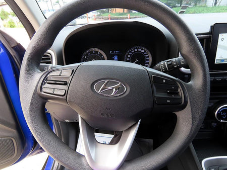 Hyundai Venue — photo 08