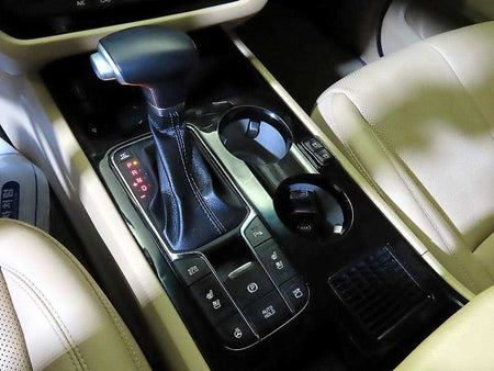Kia Carnival — photo 12