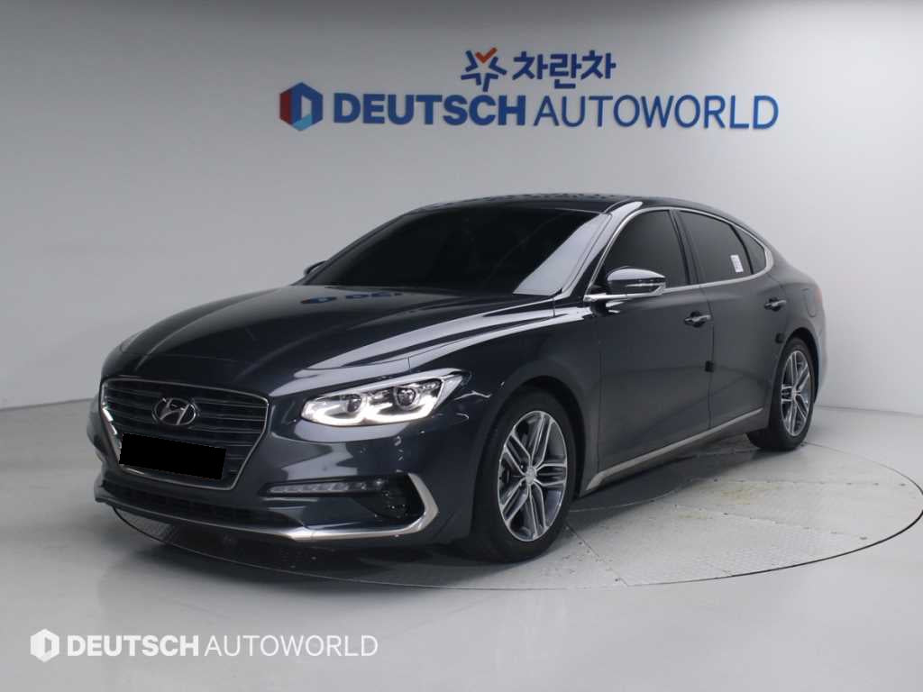 Hyundai Grandeur — photo 01