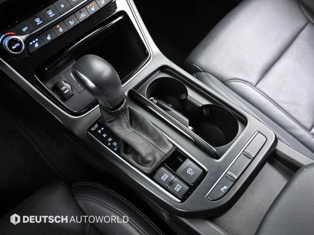 Hyundai Grandeur — photo 09