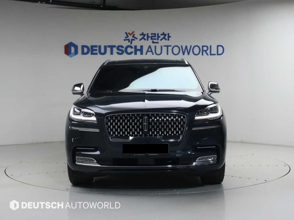 Lincoln Aviator — photo 03