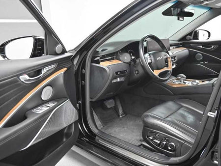 Kia K9 — photo 11