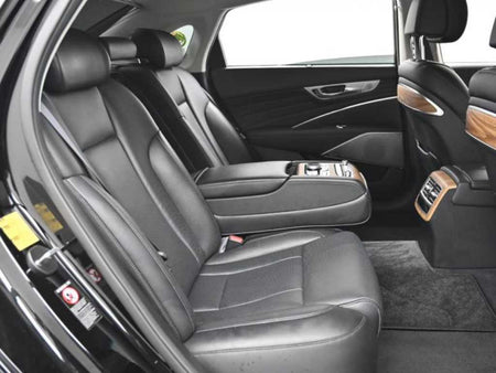 Kia K9 — photo 12