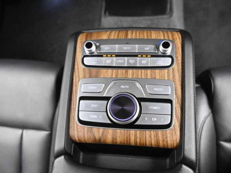 Kia K9 — photo 16