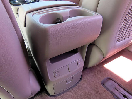 Kia Carnival — photo 17