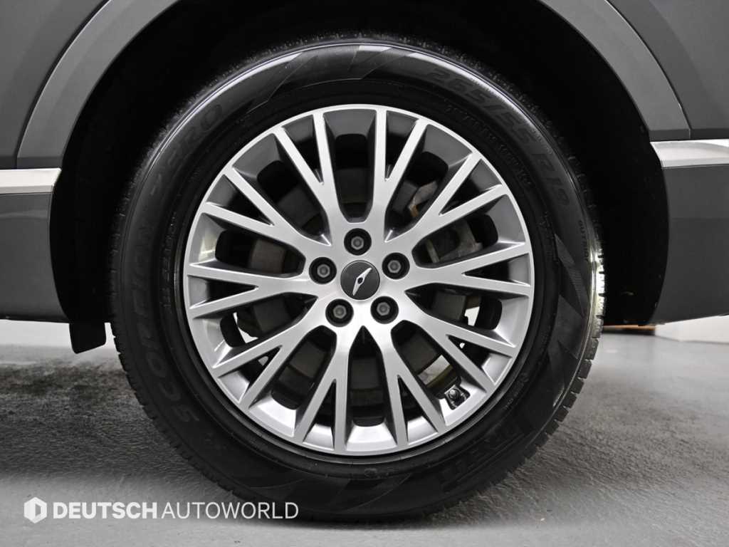 Genesis GV80 — photo 05