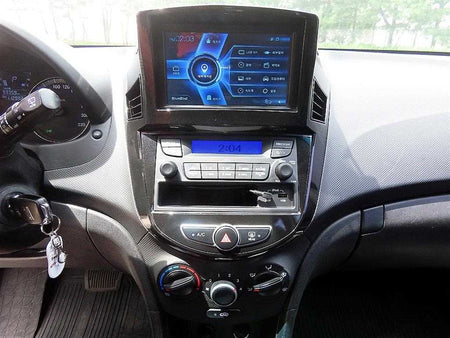 Hyundai Accent — photo 13