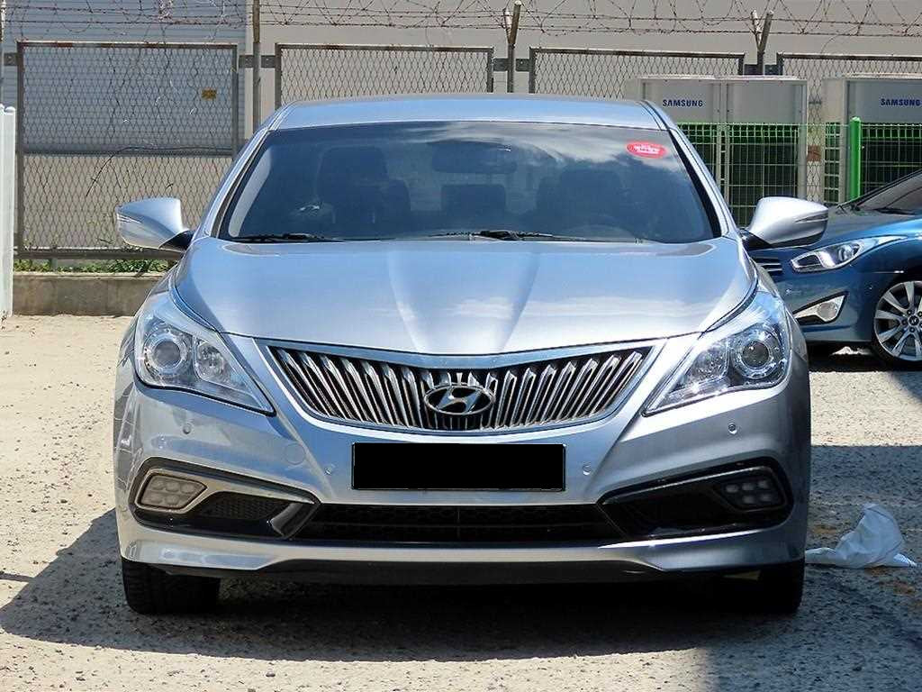 Hyundai Grandeur — photo 01