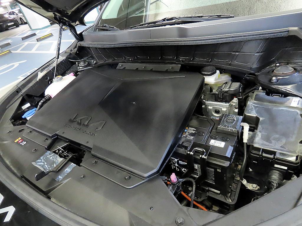 Kia Niro — photo 19