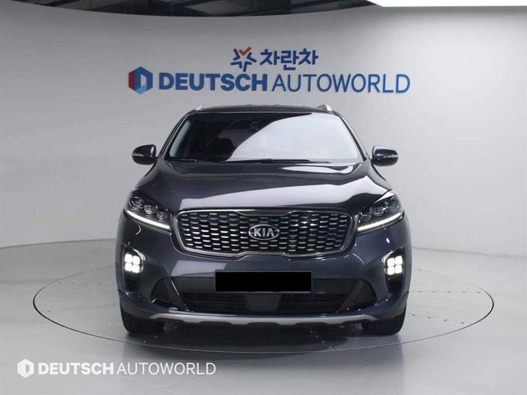 Kia Sorento — photo 03