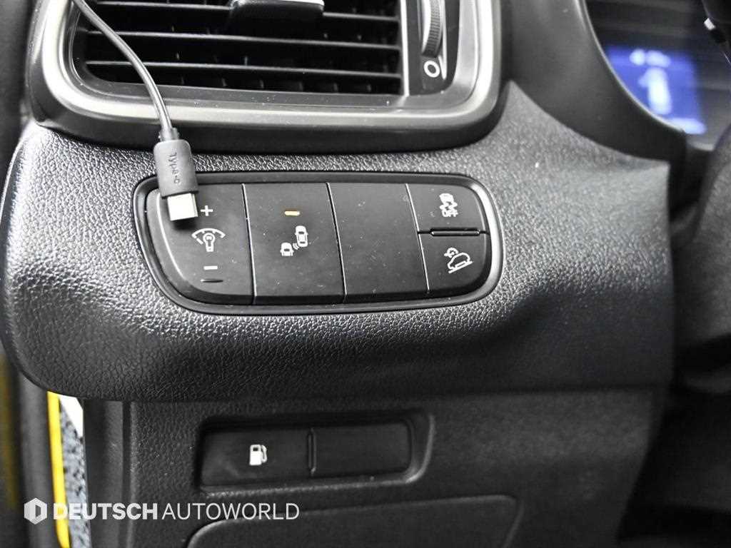 Kia Sorento — photo 17