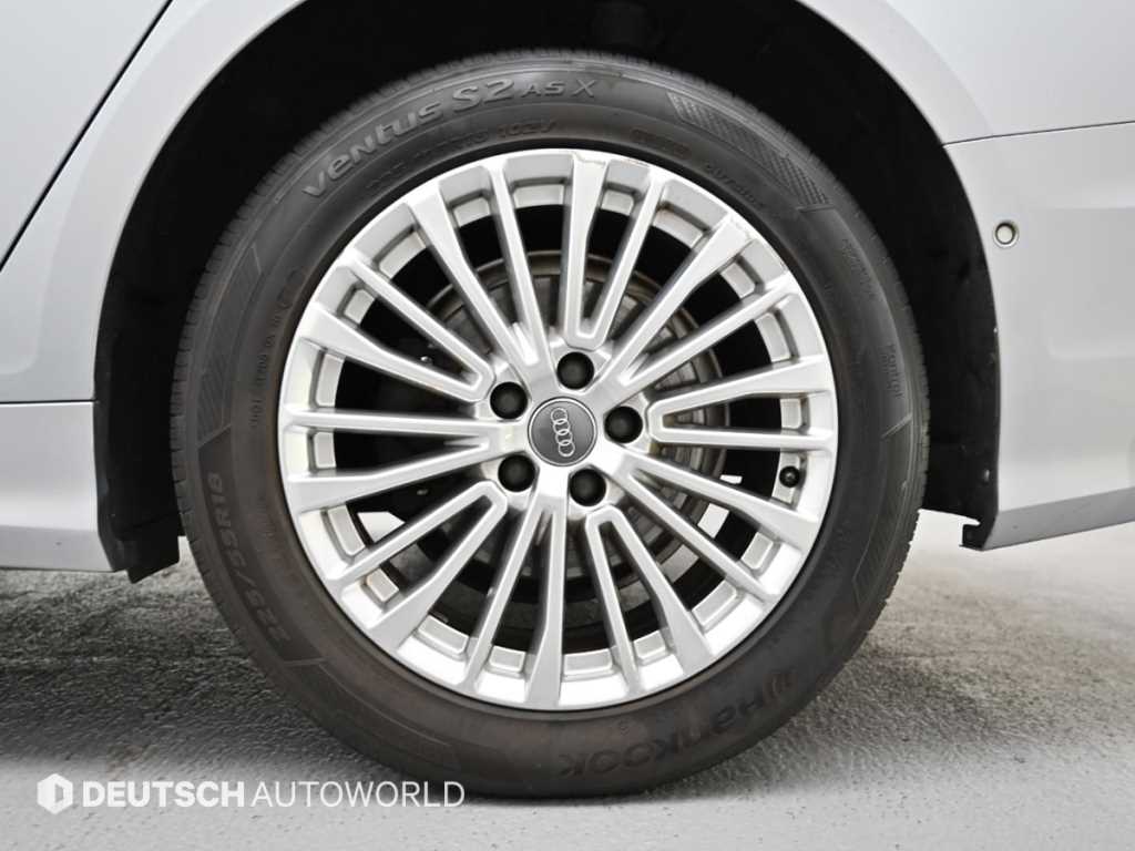 Audi A6 — photo 05