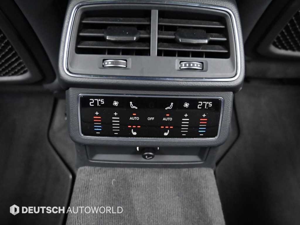 Audi A6 — photo 16