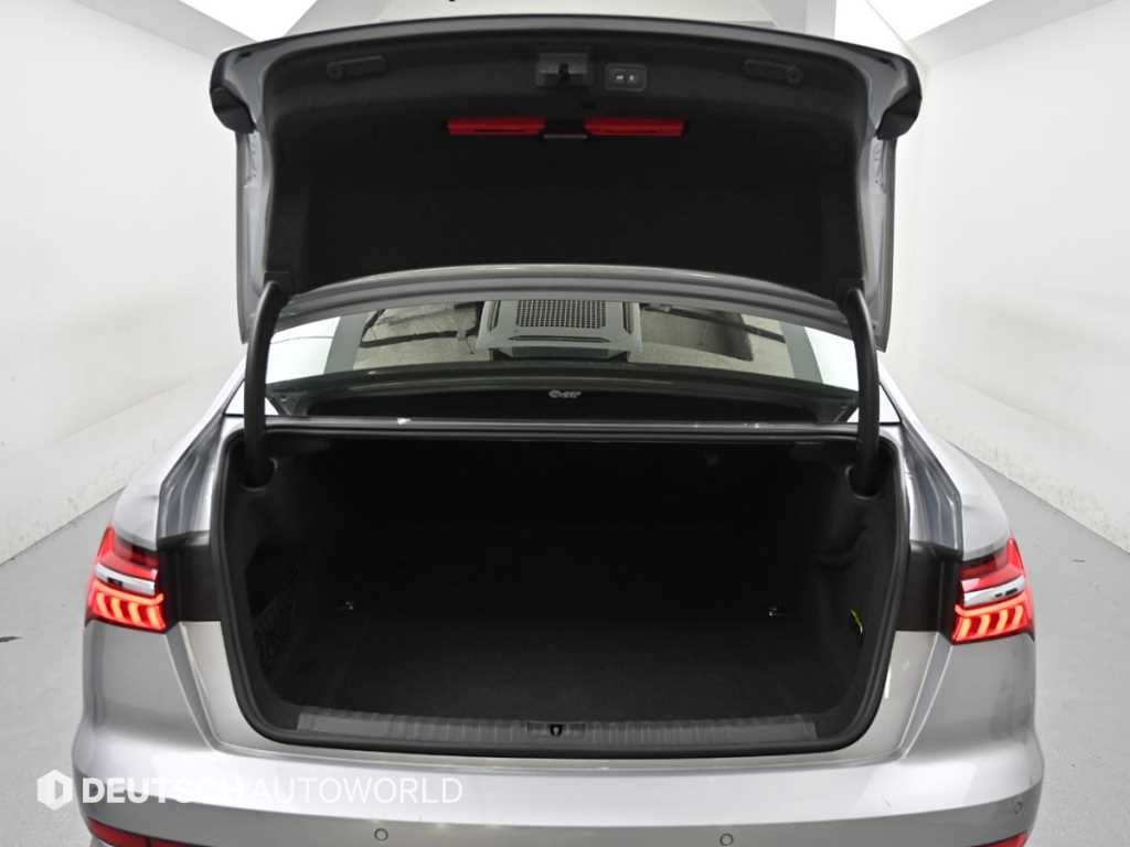 Audi A6 — photo 19
