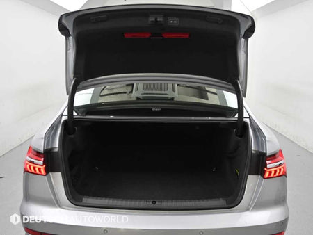 Audi A6 — photo 19