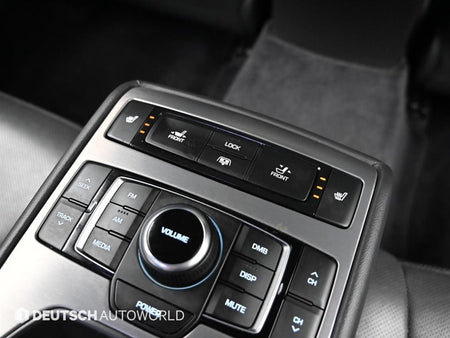 Hyundai Genesis — photo 16