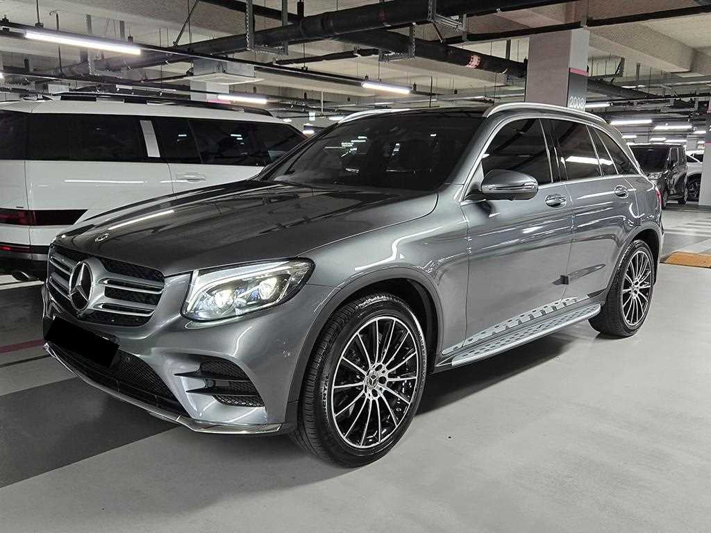 Mercedes-Benz GLC-Class — photo 02