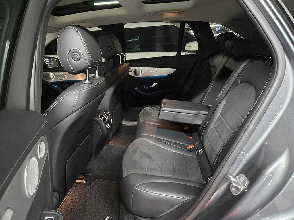 Mercedes-Benz GLC-Class — photo 06