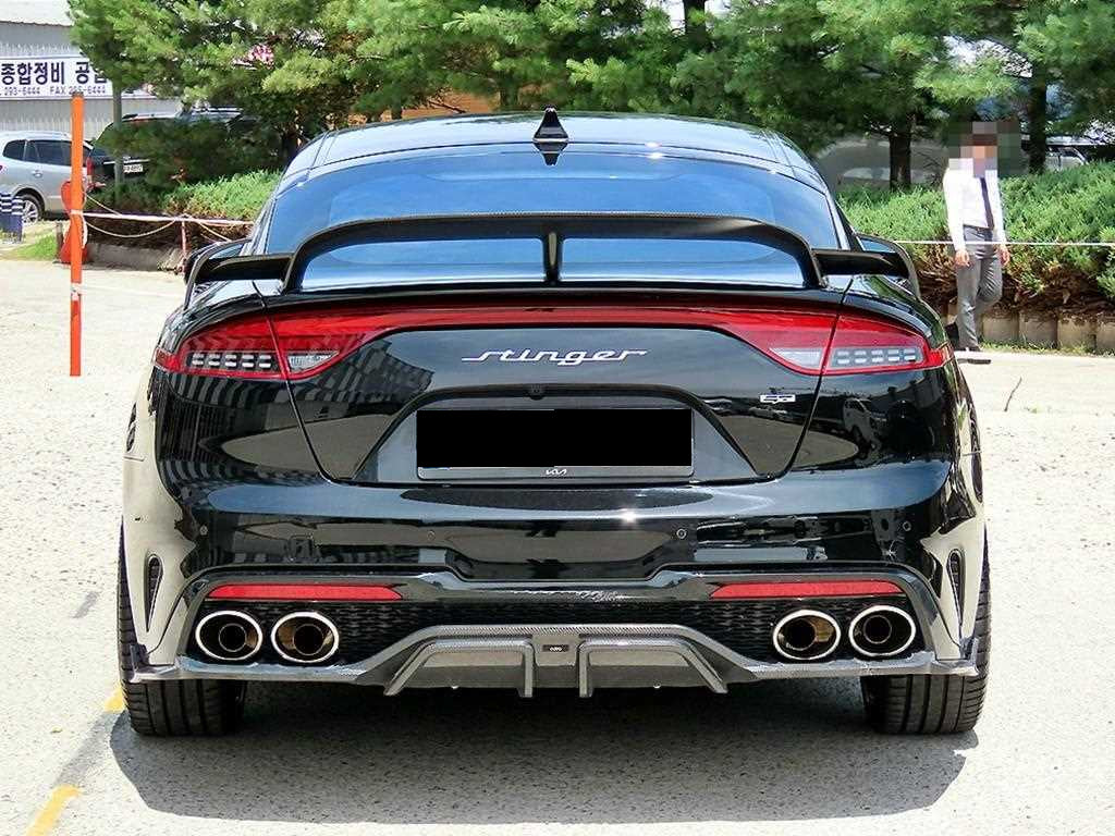 Kia Stinger — photo 04