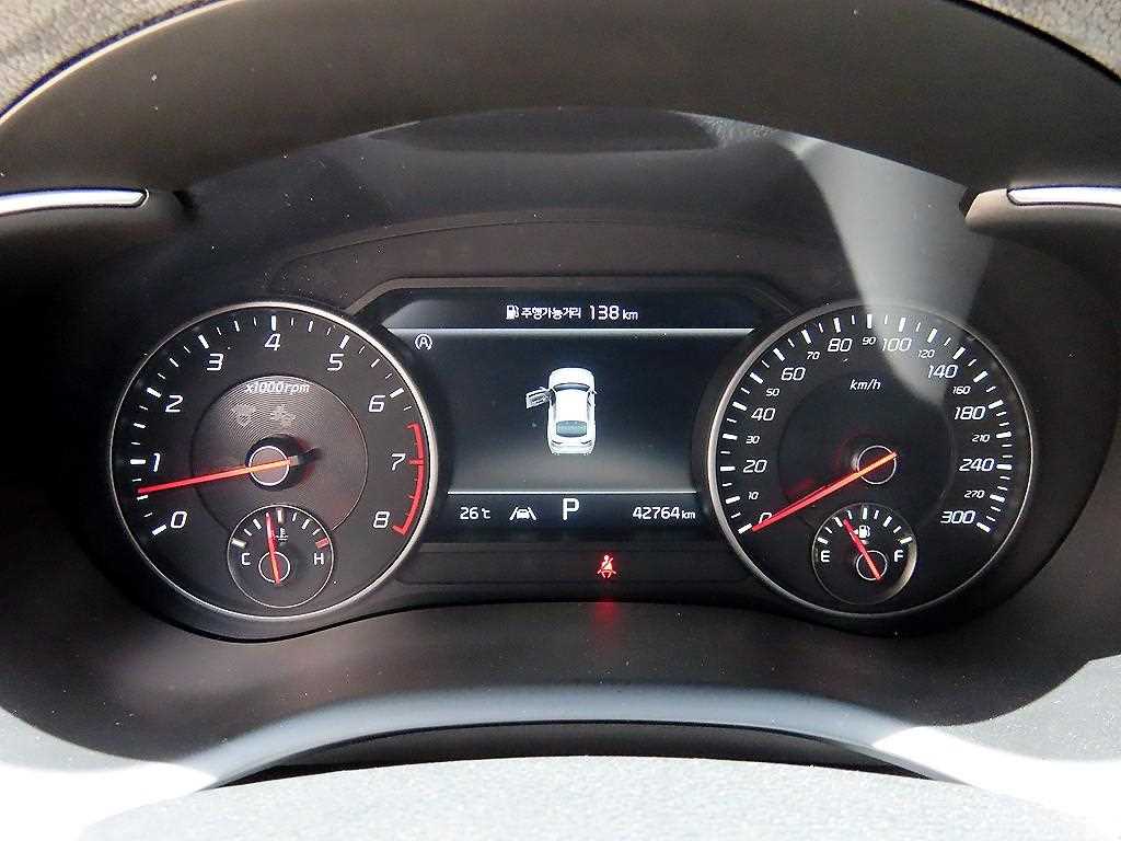Kia Stinger — photo 09