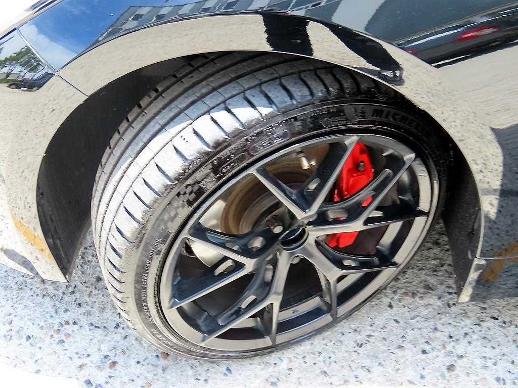 Kia Stinger — photo 20