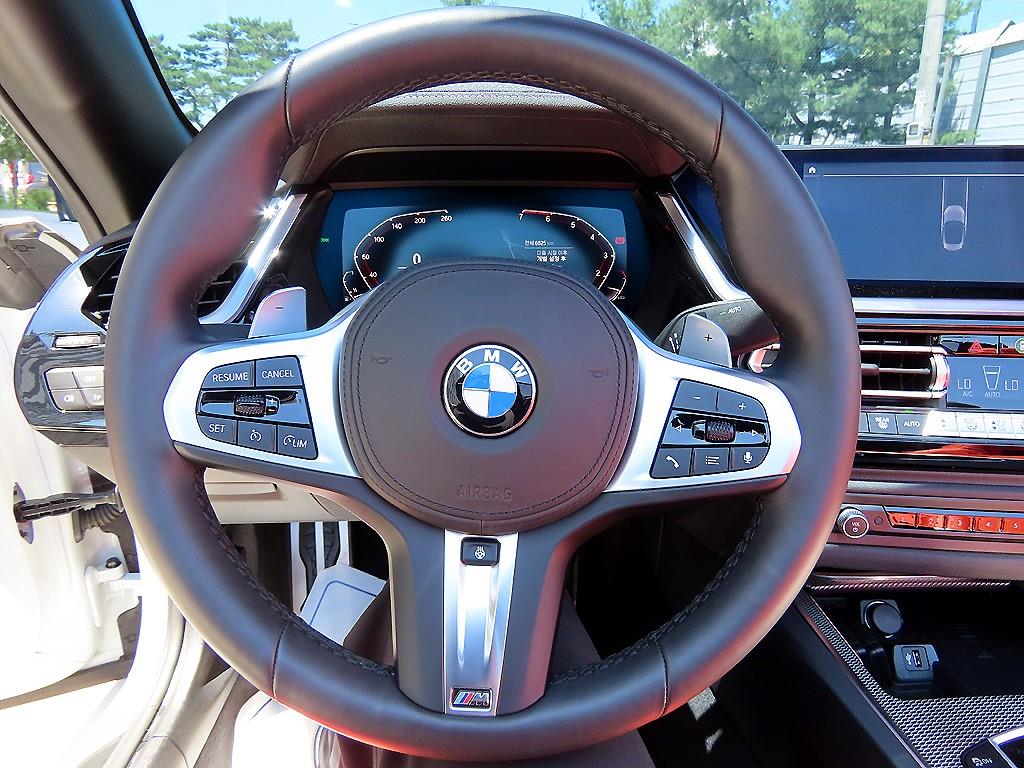 BMW Z4 — photo 09