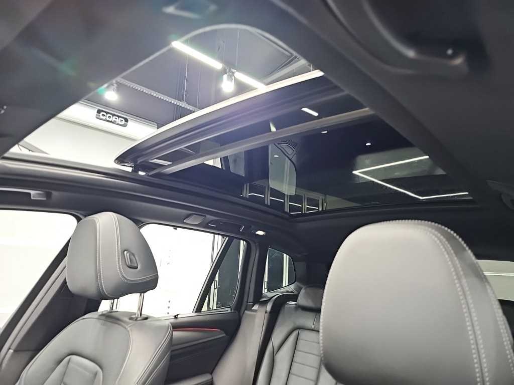 BMW X3 — photo 15